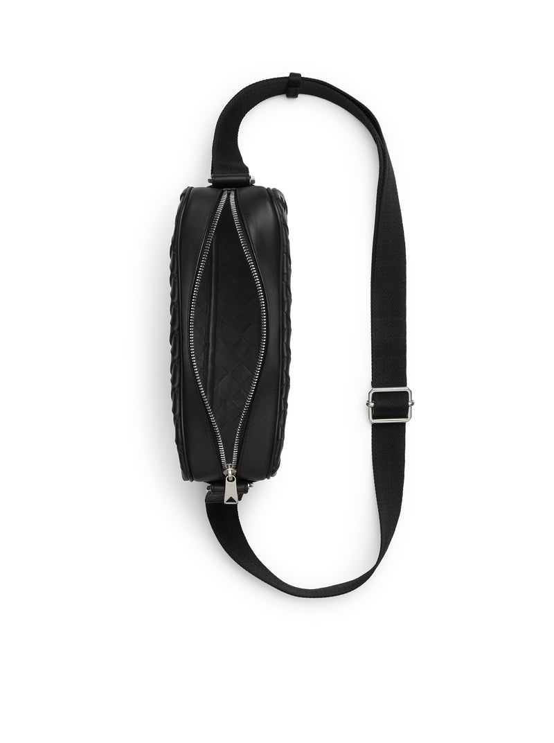 SMALL BRAIDED CAMERA BAG