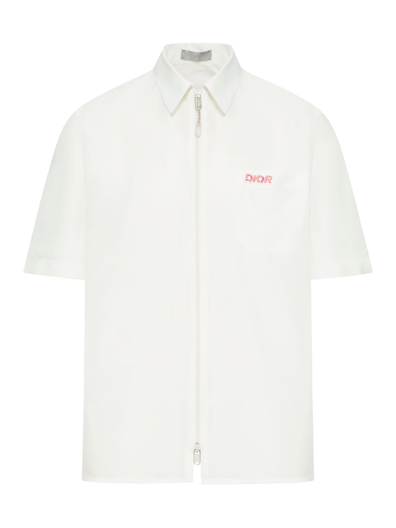 short-sleeved shirt