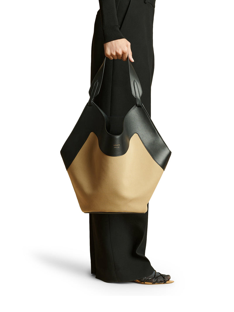 THE MEDIUM LOTUS TOTE