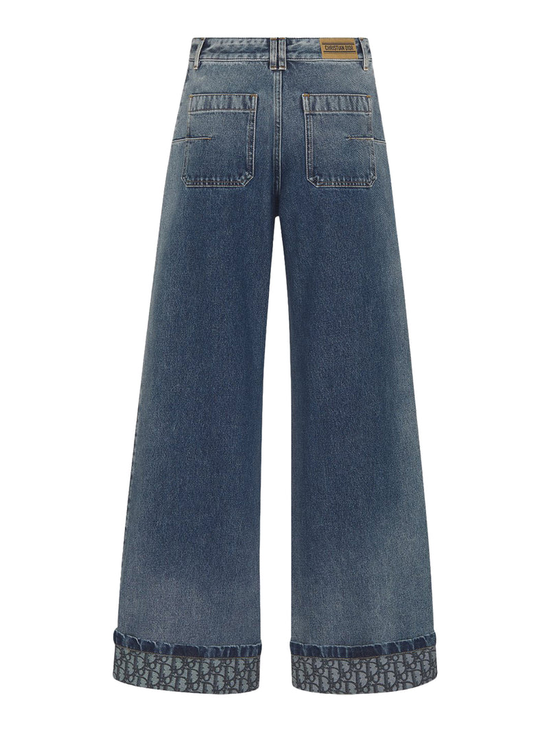 Flared jeans