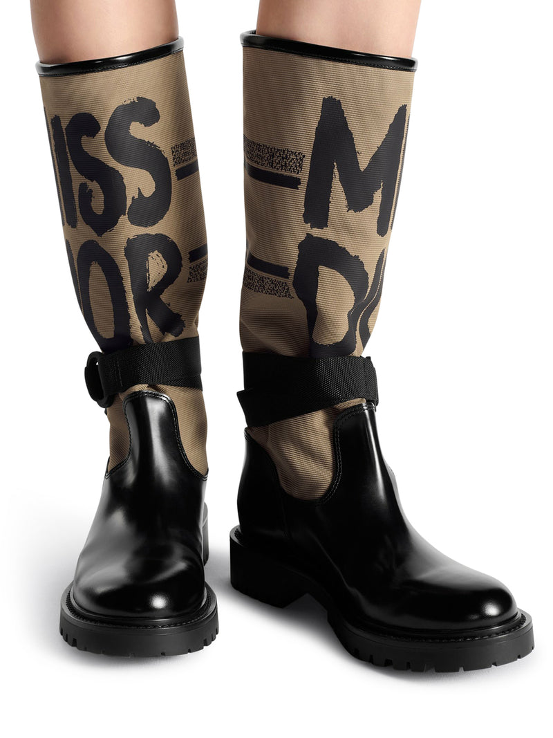 D-Major Boot