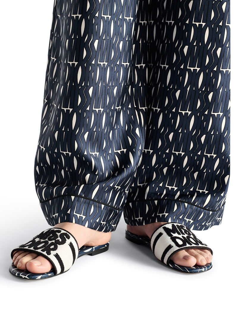 Dway Sandal