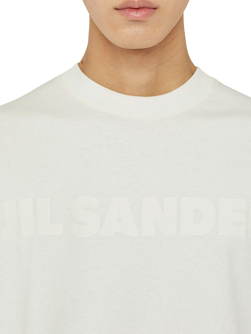 T-SHIRT WITH FRONT LOGO