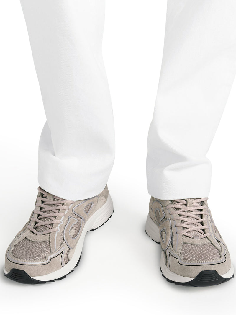 Sneaker Countdown B30