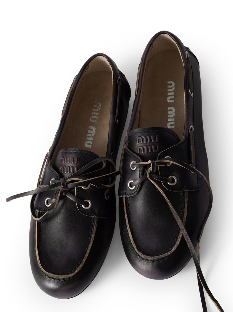UNLINED BOAT LOAFERS IN DECOLORED LEATHER