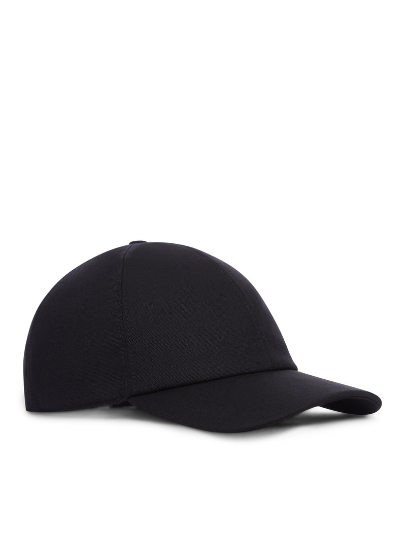 HAT WITH LOGO