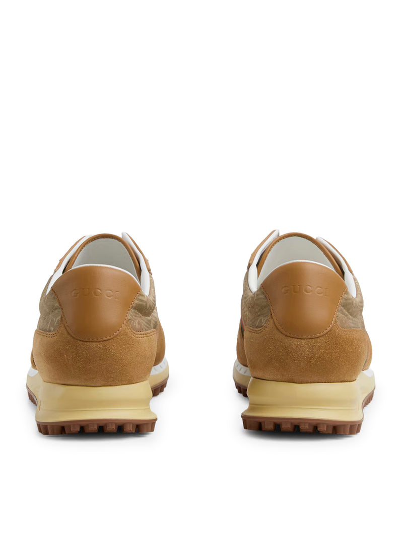 SNEAKER RE-MOTION