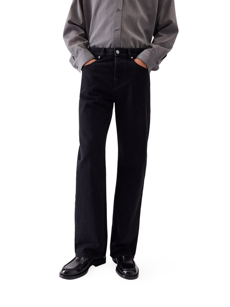 STRAIGHT PANTS IN DE-NÎMES DENIM