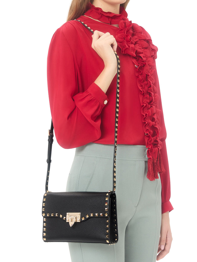 ROCKSTUD SMALL GARNET CALFSKIN CROSSBODY BAG