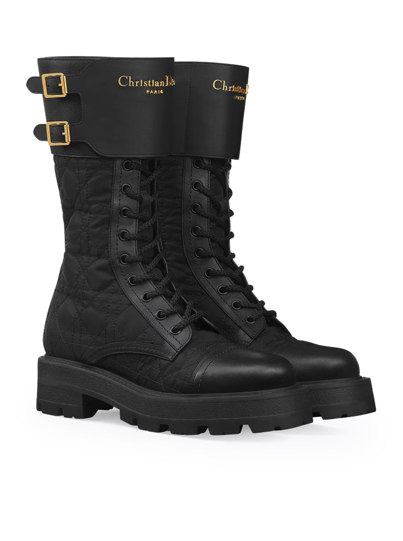 D-TRAP ANKLE BOOT WITH EMBROIDERED CANNAGE PATTERN