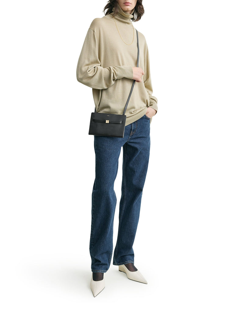 LEATHER SHOULDER BAG WITH BELT