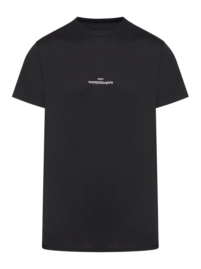T-SHIRT WITH CONTRASTING WHITE EMBROIDERED LOGO