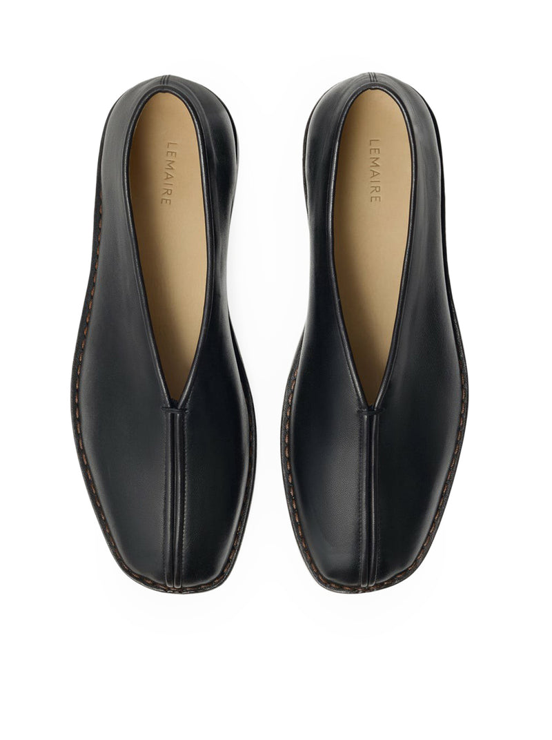 FLAT LEATHER SLIPPERS