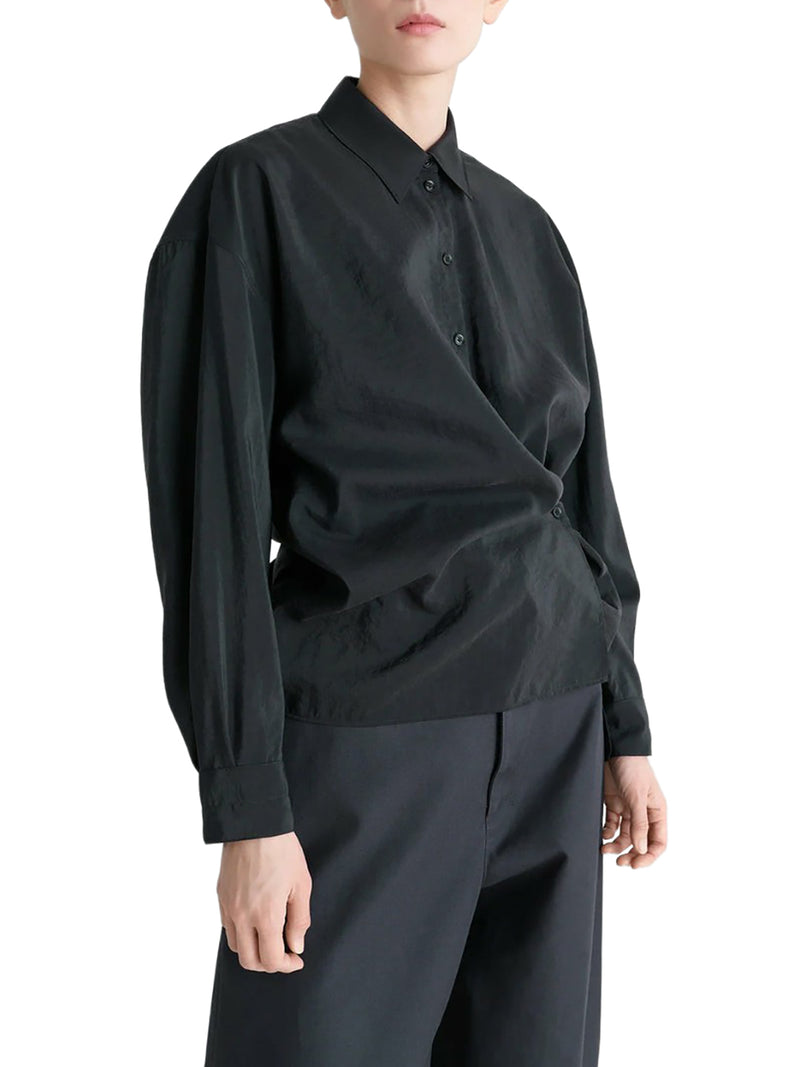 STRAIGHT COLLAR TWISTED SHIRT