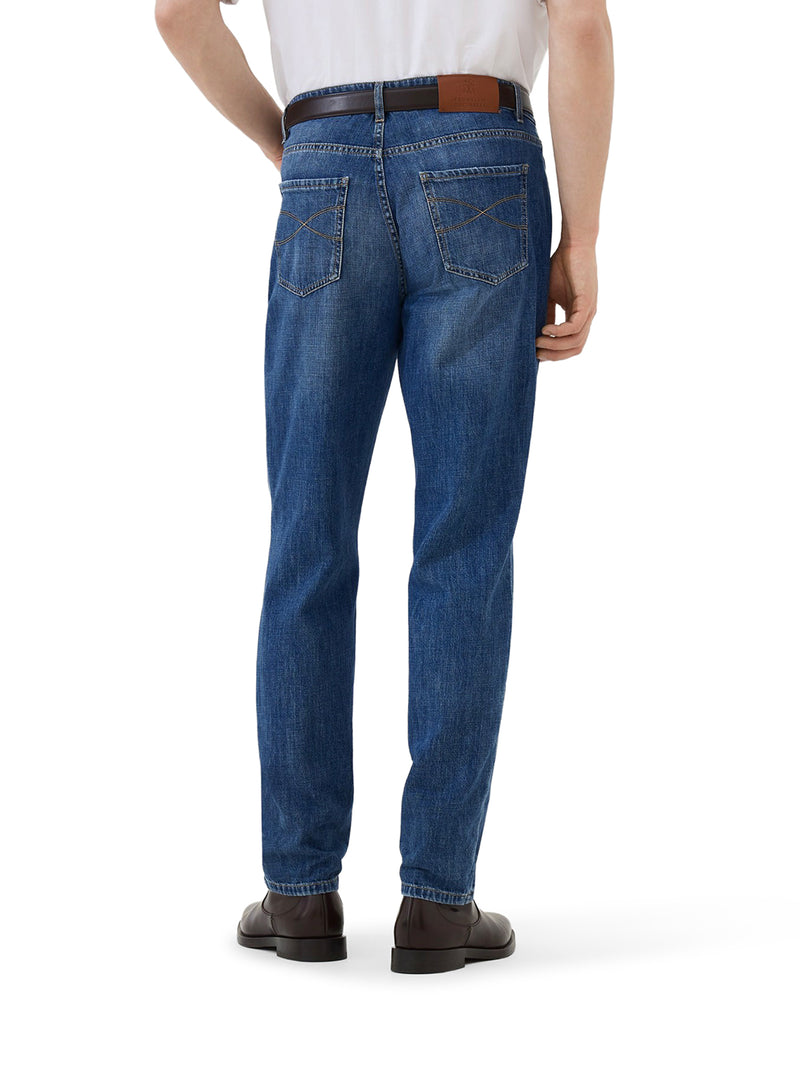 TRADITIONAL FIT FIVE-POCKET TROUSERS IN LIGHTWEIGHT DENIM
