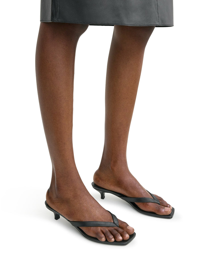 LEATHER HEEL FLIP FLOPS