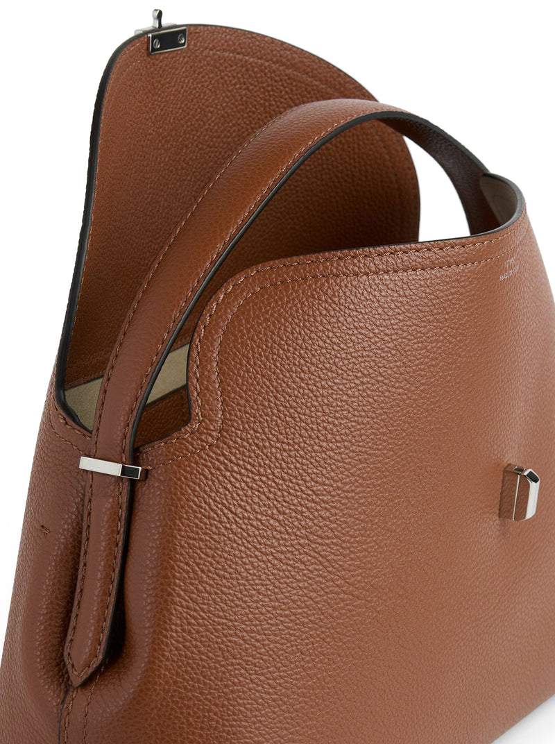 T-LOCK HANDBAG IN GRAINED LEATHER