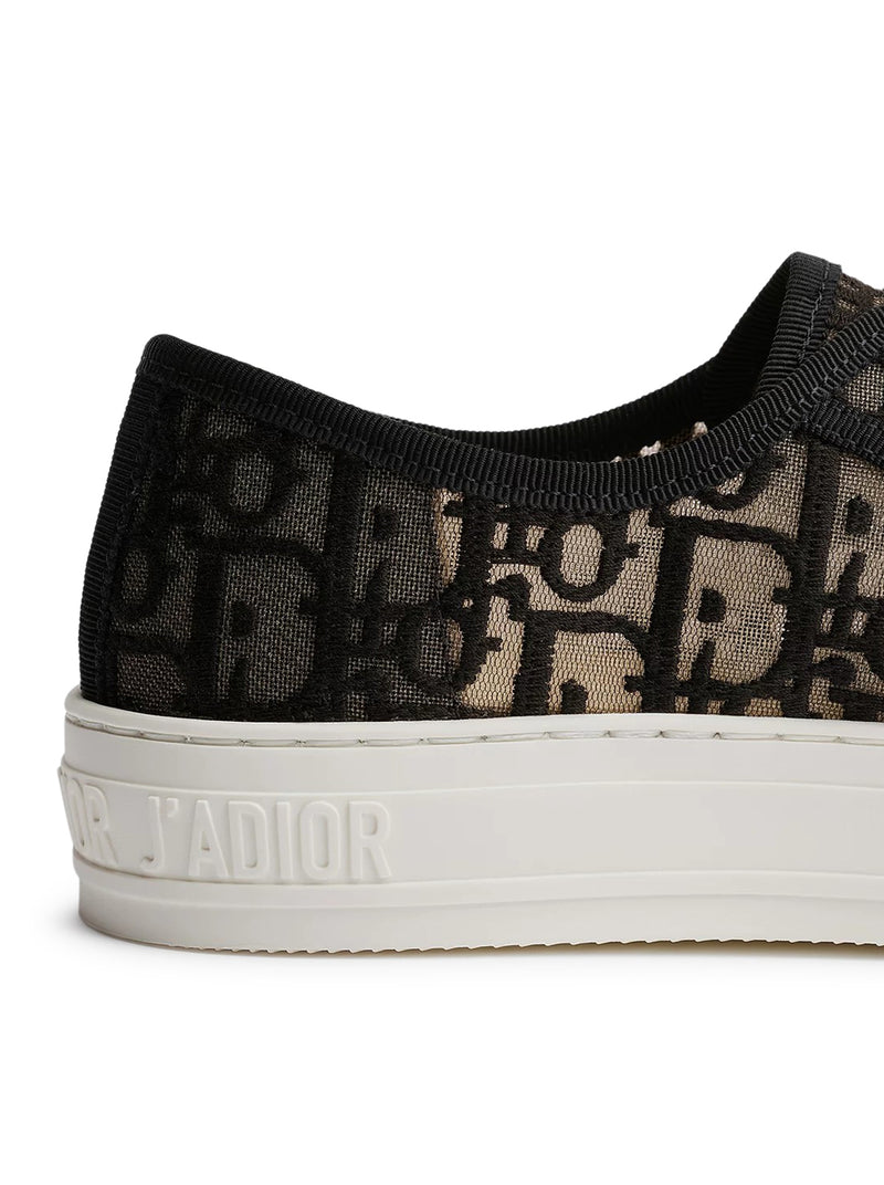 WALK`N`DIOR MESH SNEAKER WITH OBLIQUE EMBROIDERY