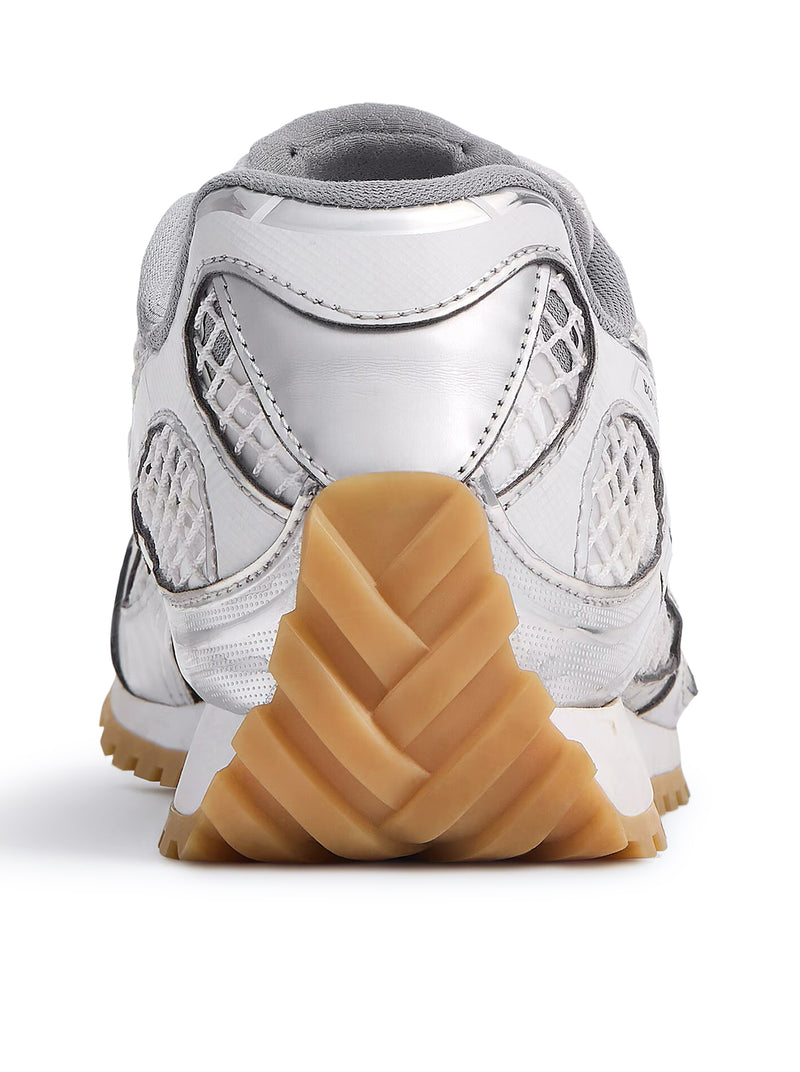 SNEAKER ORBIT