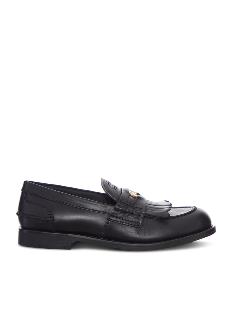 LEATHER MOCCASIN WITH FRINGES AND LOGO DETAIL