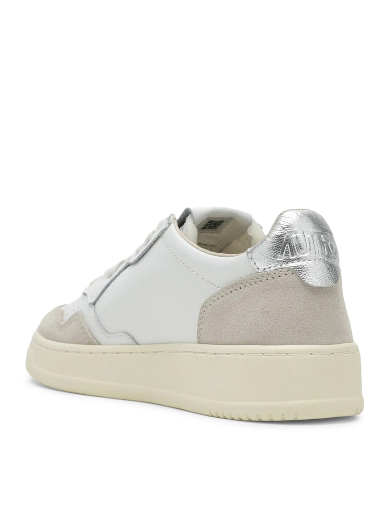 MEDALIST LOW LEATHER SNEAKERS