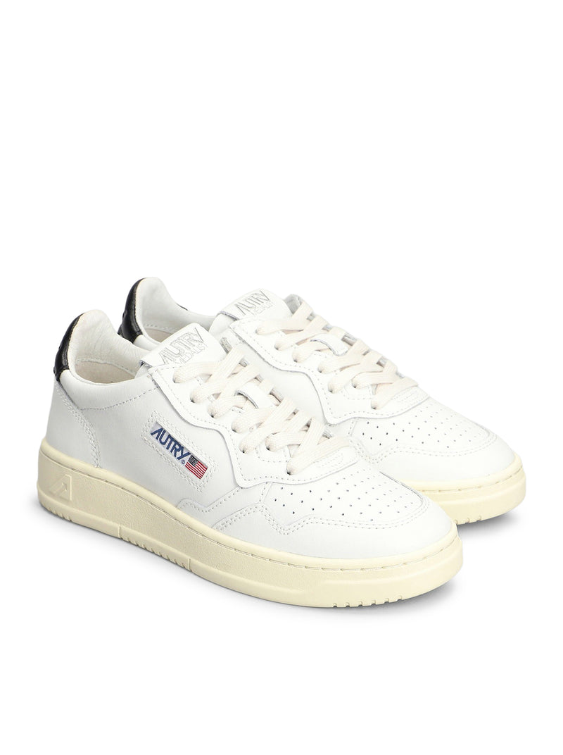 MEDALIST LOW SNEAKERS IN WHITE LEATHER AND SPACE
