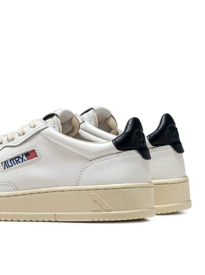 MEDALIST LOW SNEAKERS IN WHITE LEATHER AND SPACE