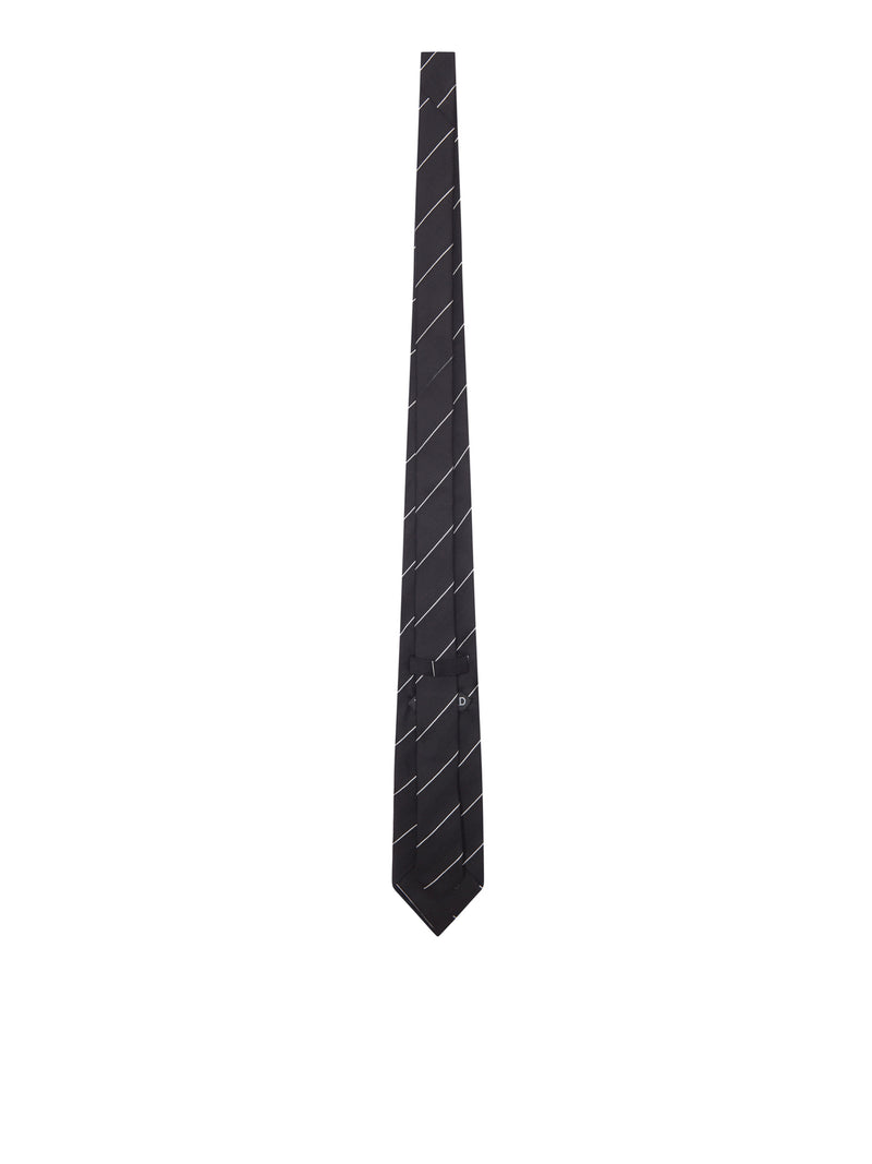 SILK TIE WITH GEOMETRIC PATTERN