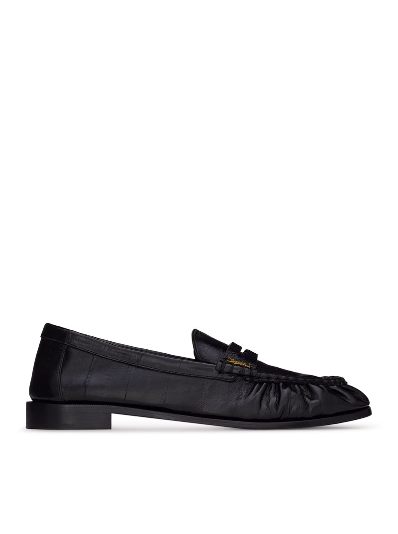SOFT LEATHER LOAFERS