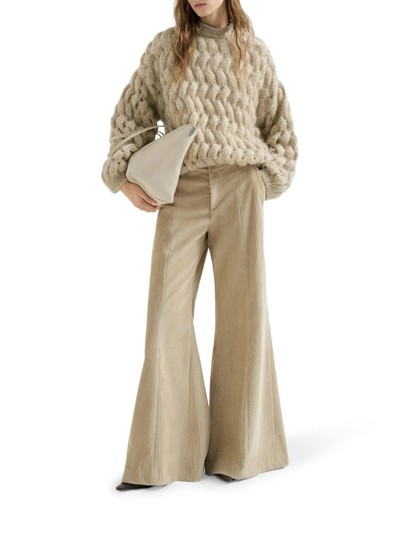 DAZZLING ZIGZAG CABLE SWEATER