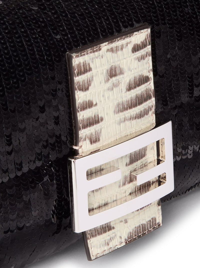 BAGUETTE® 26424 WITH SEQUINS