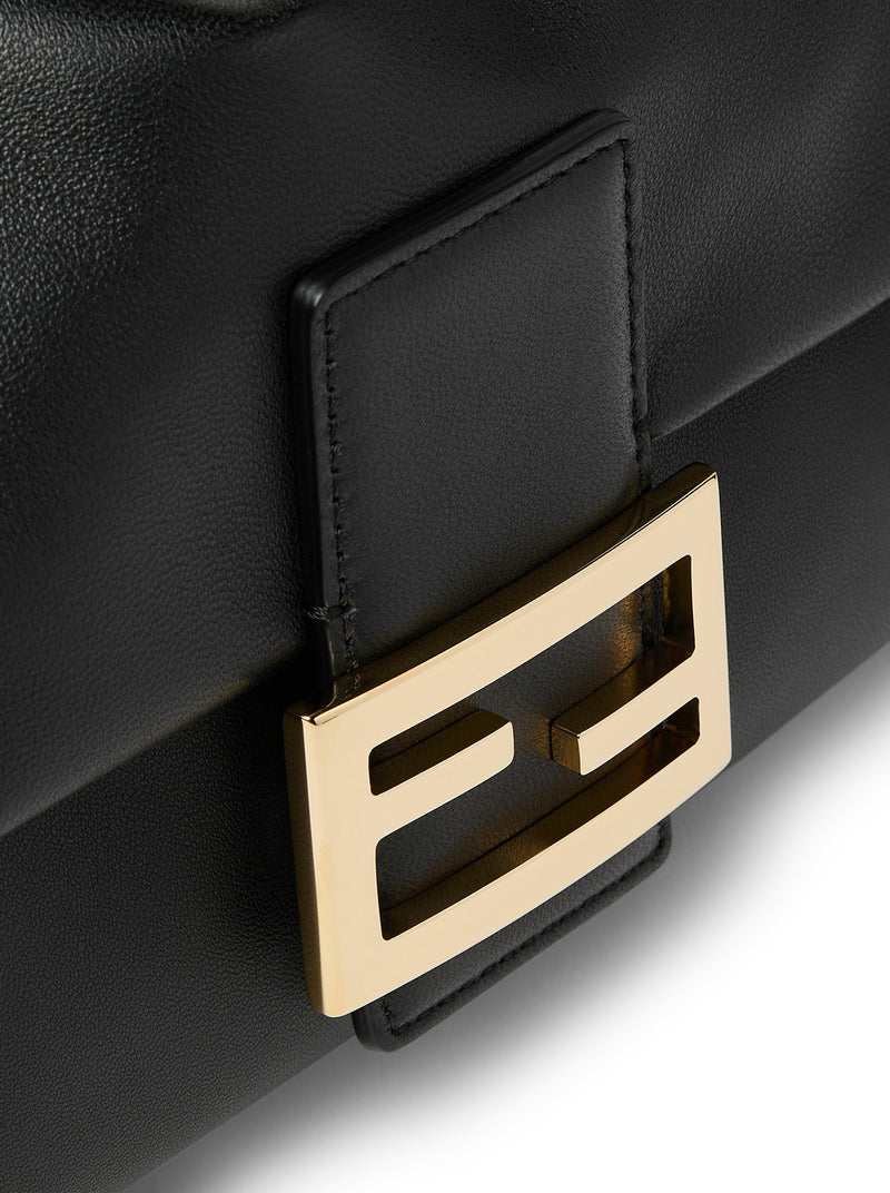 BAGUETTE SOFT MEDIUM IN NAPPA