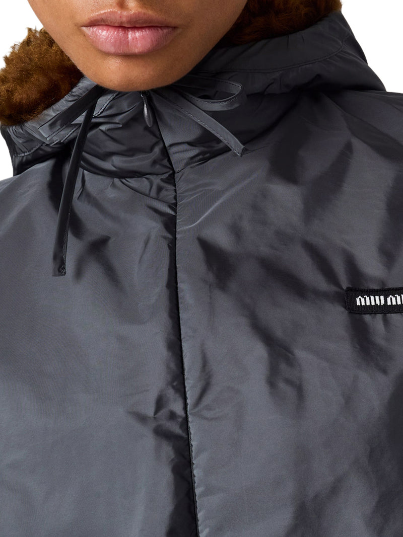 TECHNICAL FABRIC AND SHEARLING WINDBREAKER