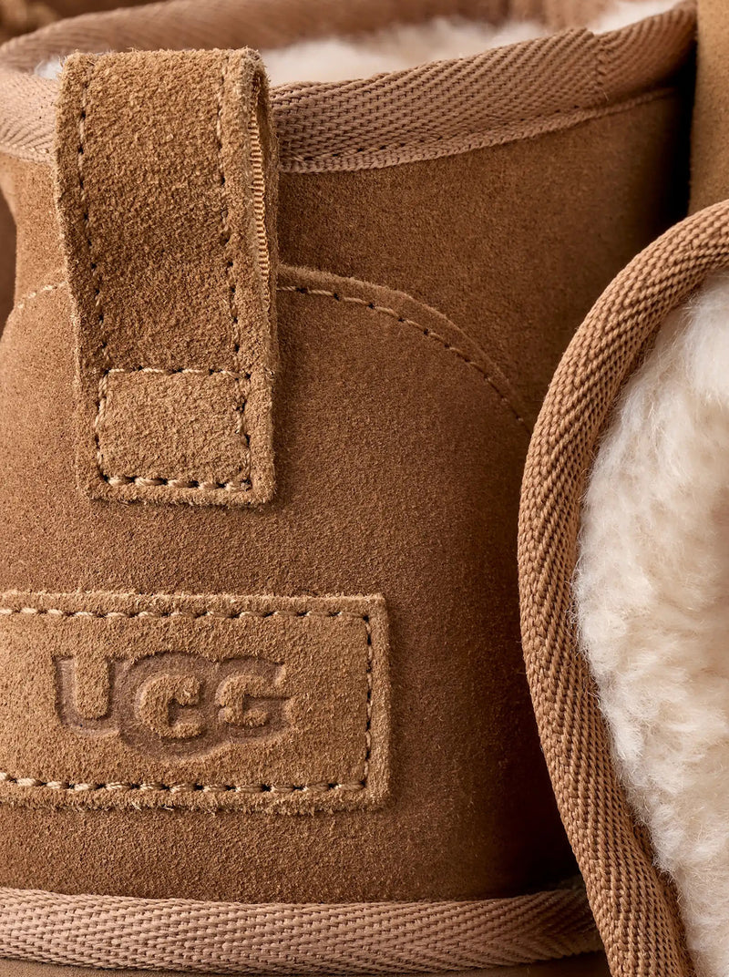CLASSIC ULTRA MINI PLATFORM BOOTS
