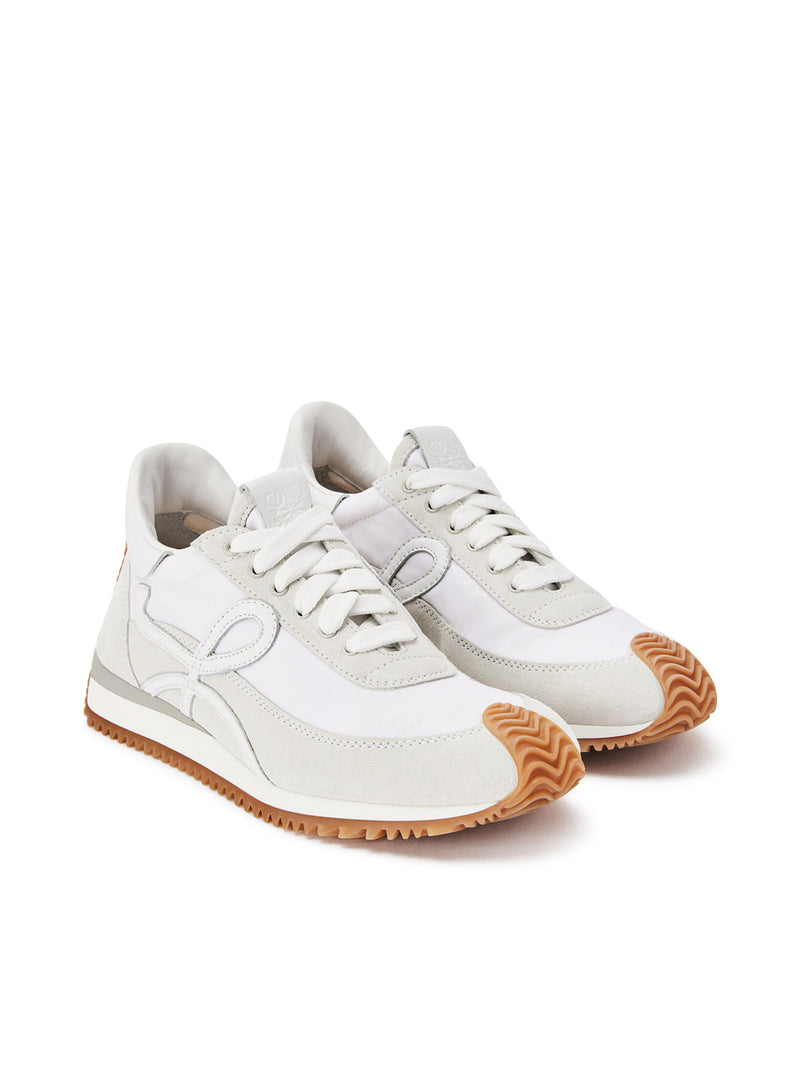 FLOW RUNNER SNEAKERS