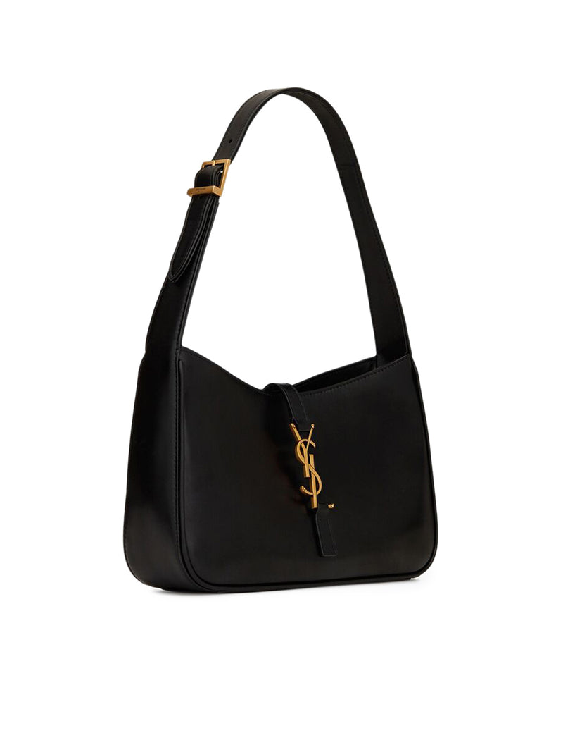 LE 5 À 7 HOBO BAG IN SMOOTH LEATHER