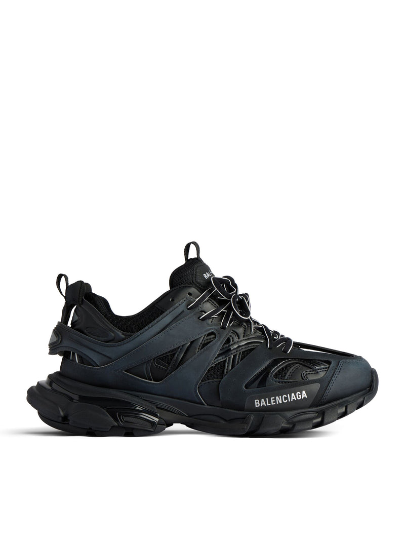 MEN`S TRACK SNEAKERS IN BLACK