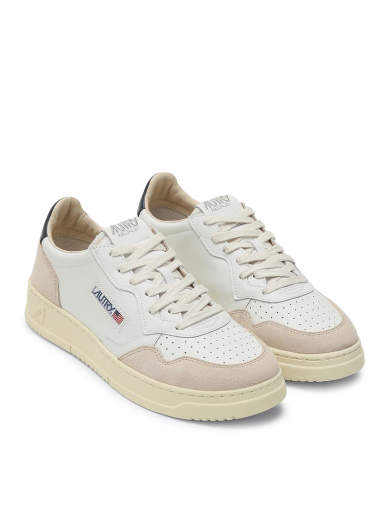 MEDALIST LOW SNEAKERS IN WHITE AND BLUE LEATHER AND BEIGE SUEDE