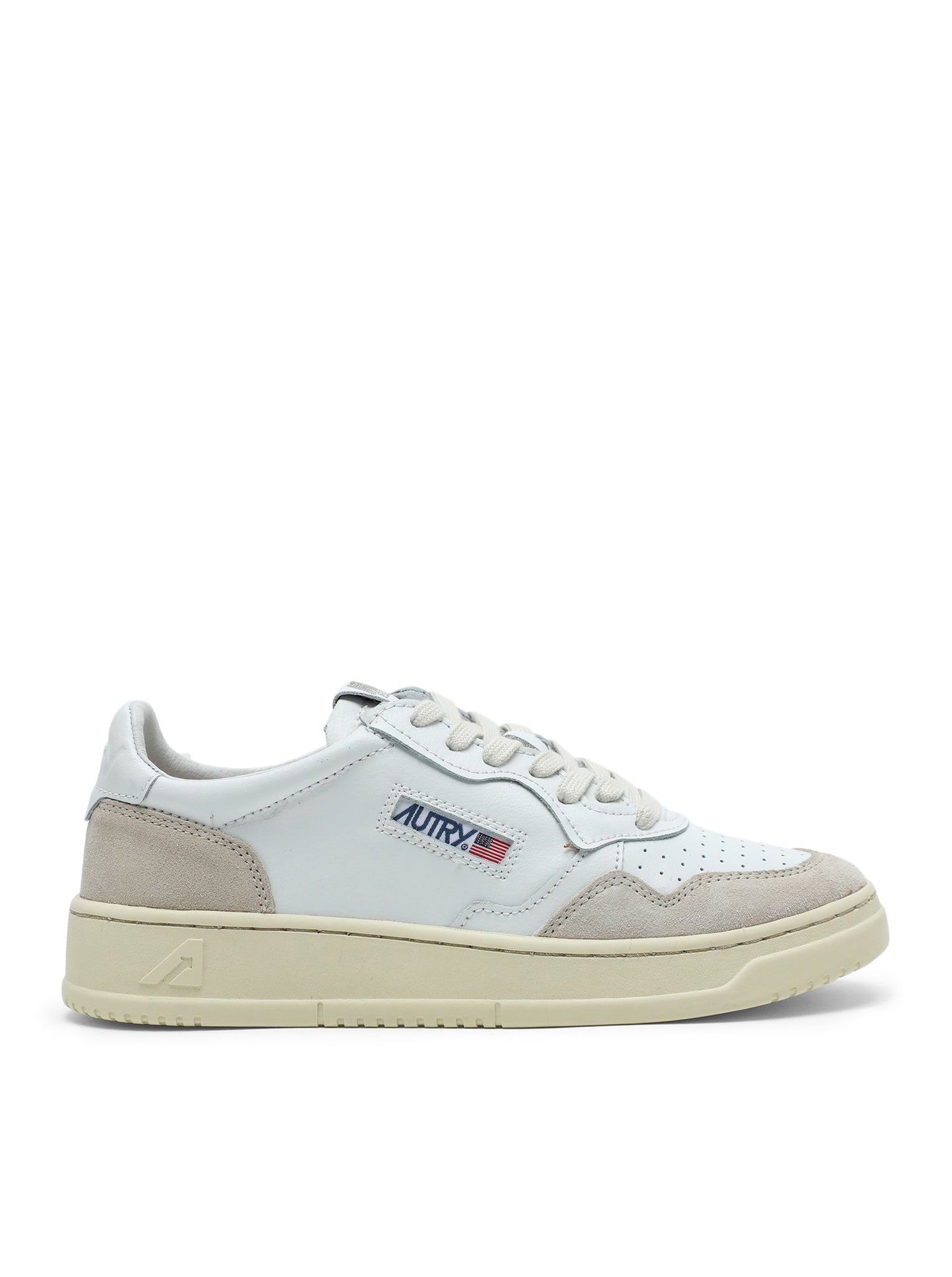 White Medalist leather sneaker