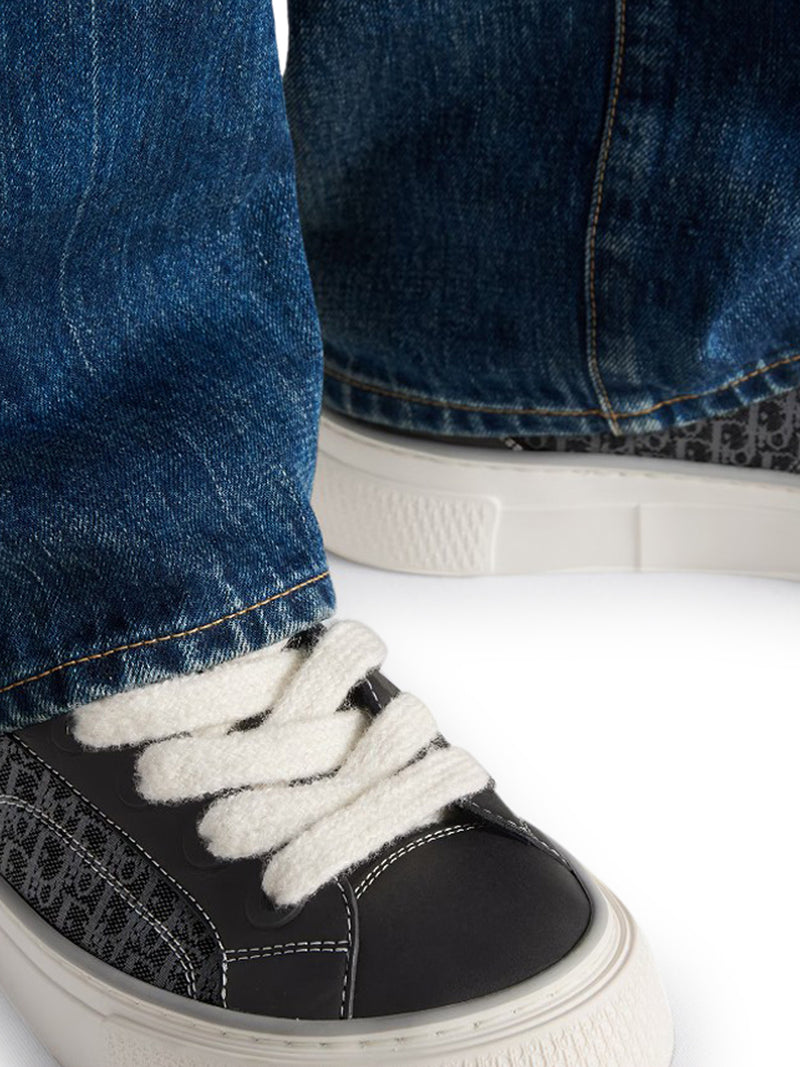 B33 SNEAKERS