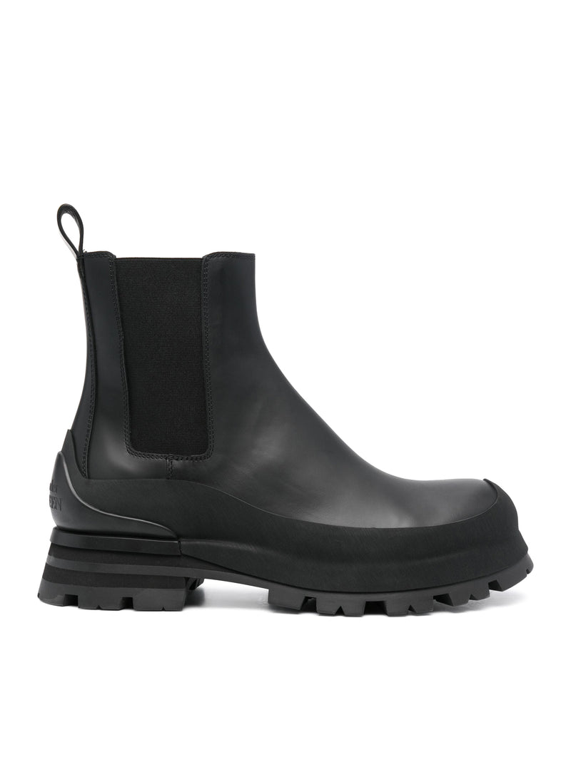 Men`s Wander Chelsea Boot in Black