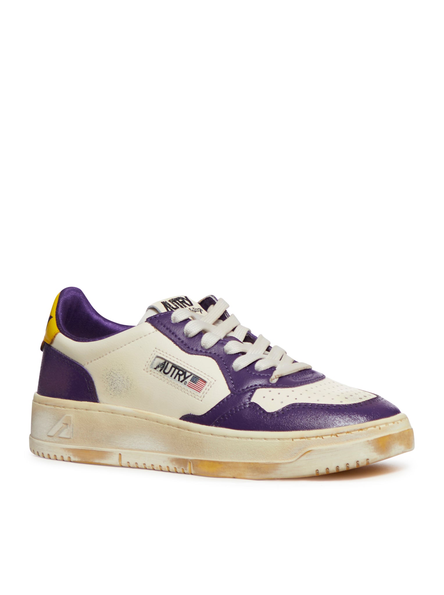 Super vintage Medalist low women`s sneakers in white and purple leather