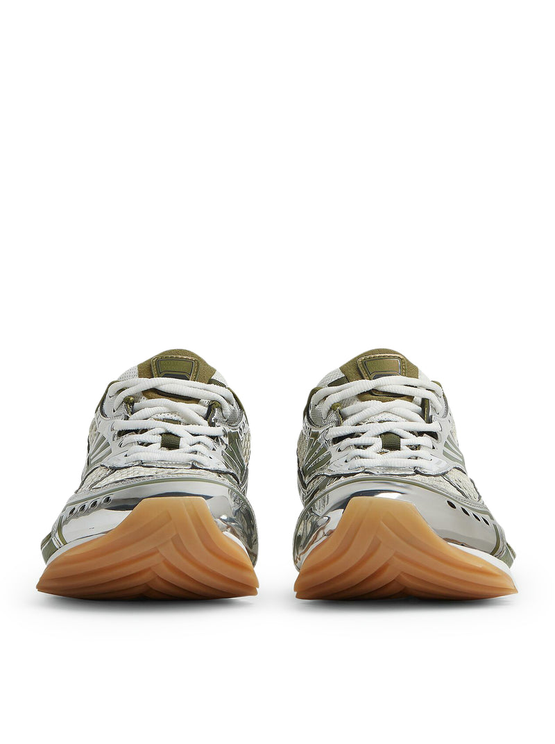 SNEAKER ORBIT