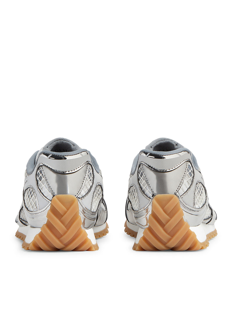 SNEAKERS ORBIT