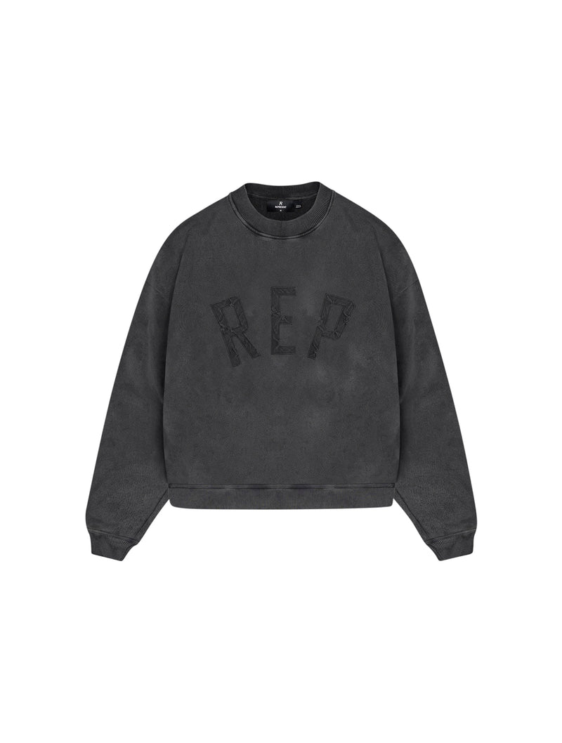 Sweater with applique Rep