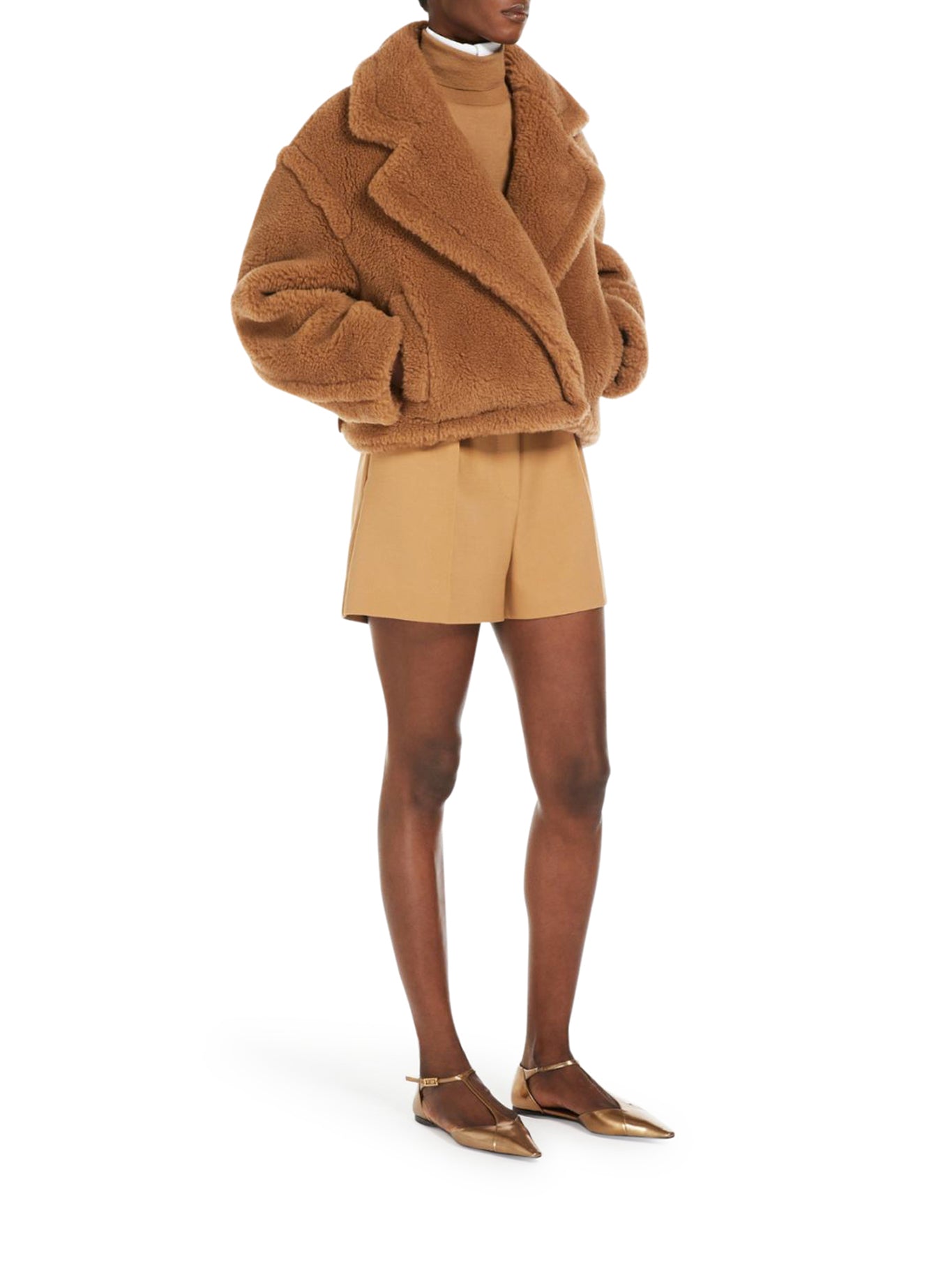 TEDDY BEAR ICON COAT CROP IN CAMEL