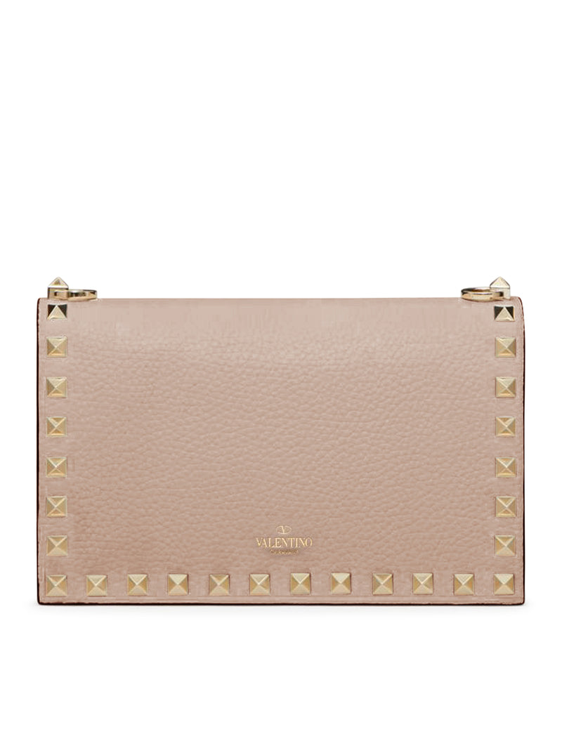 POUCH WITH ROCKSTUD CHAIN IN GRAINED CALFSKIN