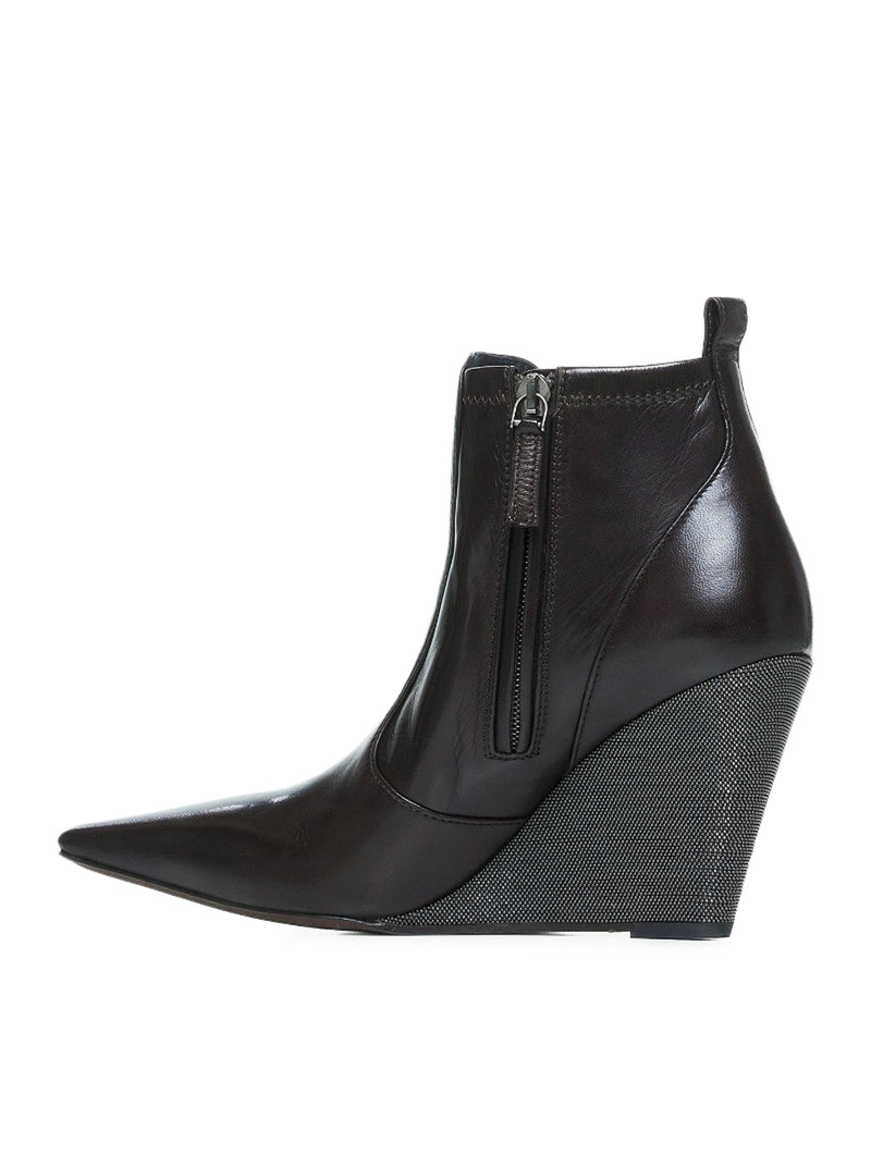 Leather ankle boots with wedge