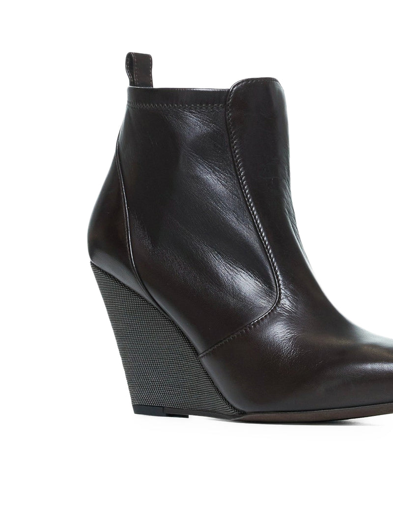 Leather ankle boots with wedge