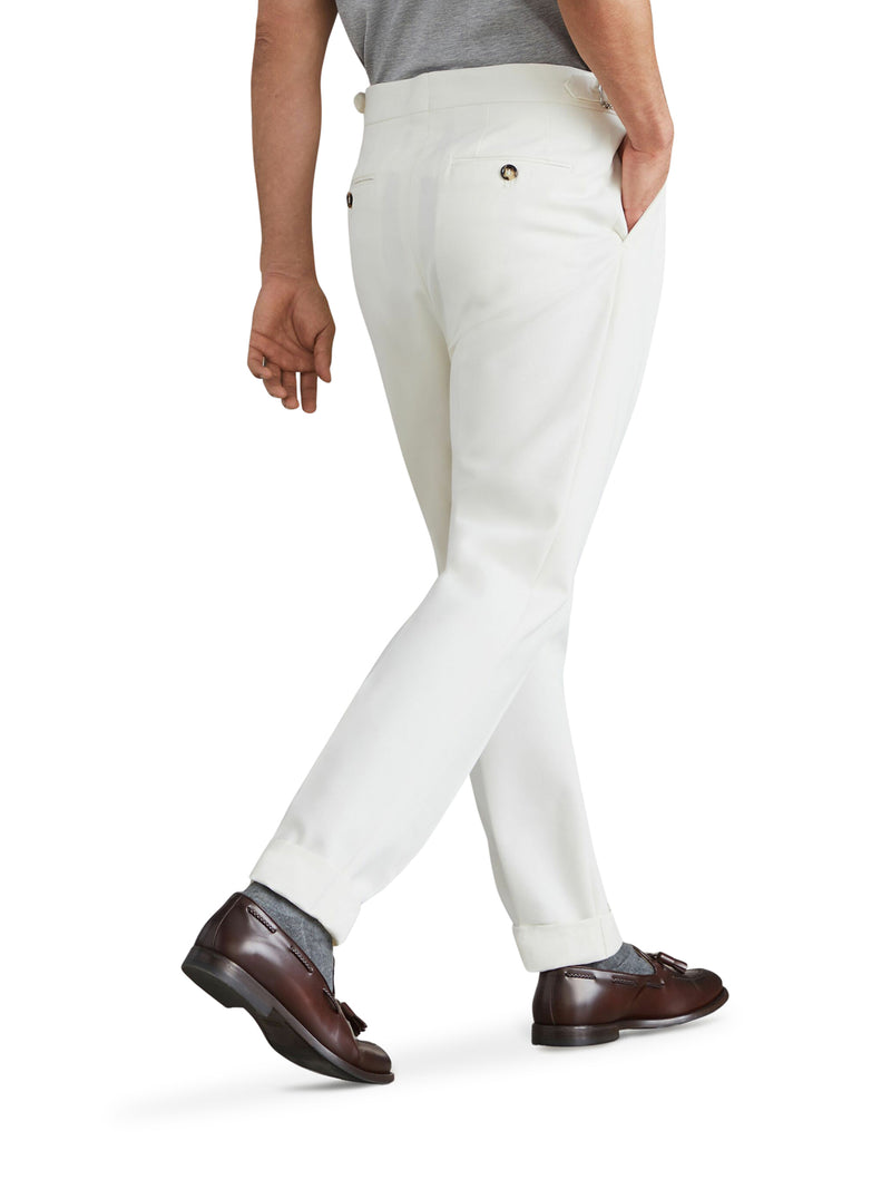 Tapered trousers with pleats